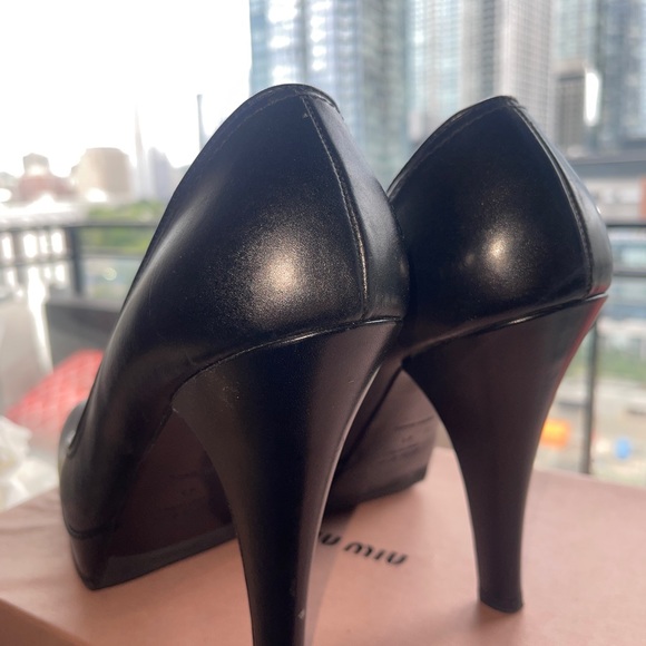 Miu Miu Brass Toe Heels - Size 41 - Worn Once - Picture 5 of 5